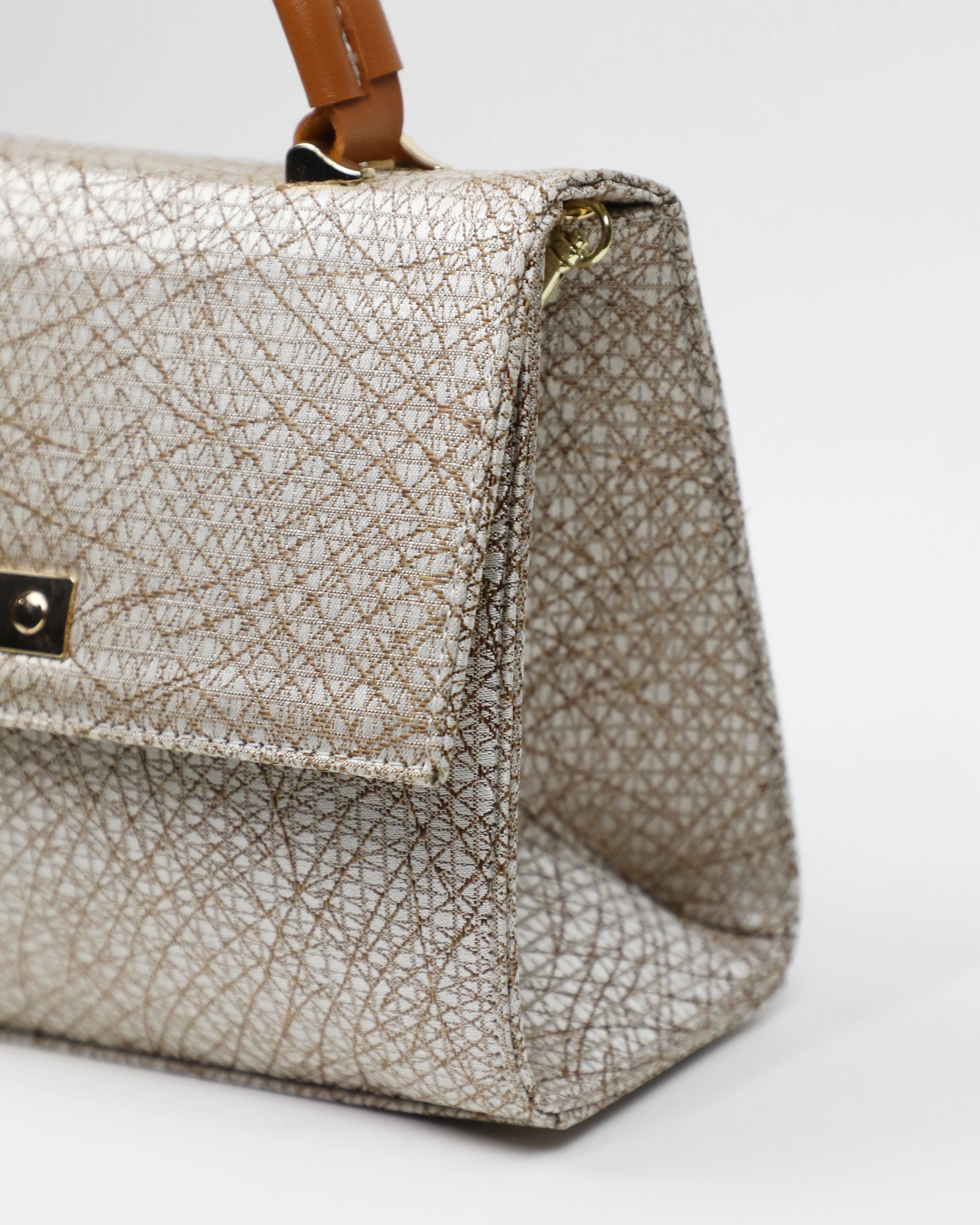 Aris Bag
